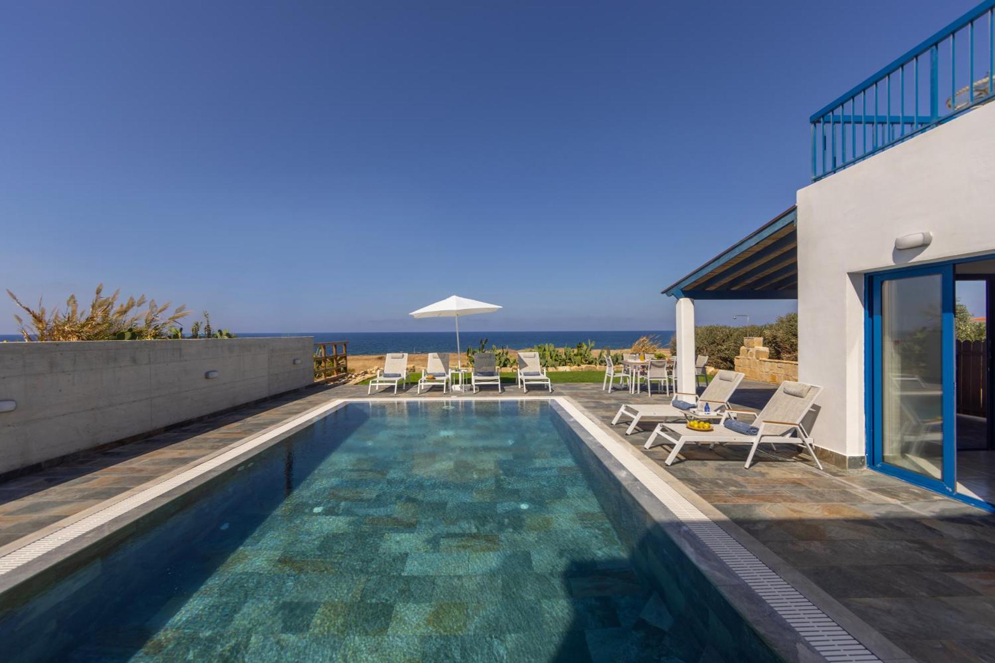 Diana Seaside Villas Pomos Ngoại thất bức ảnh