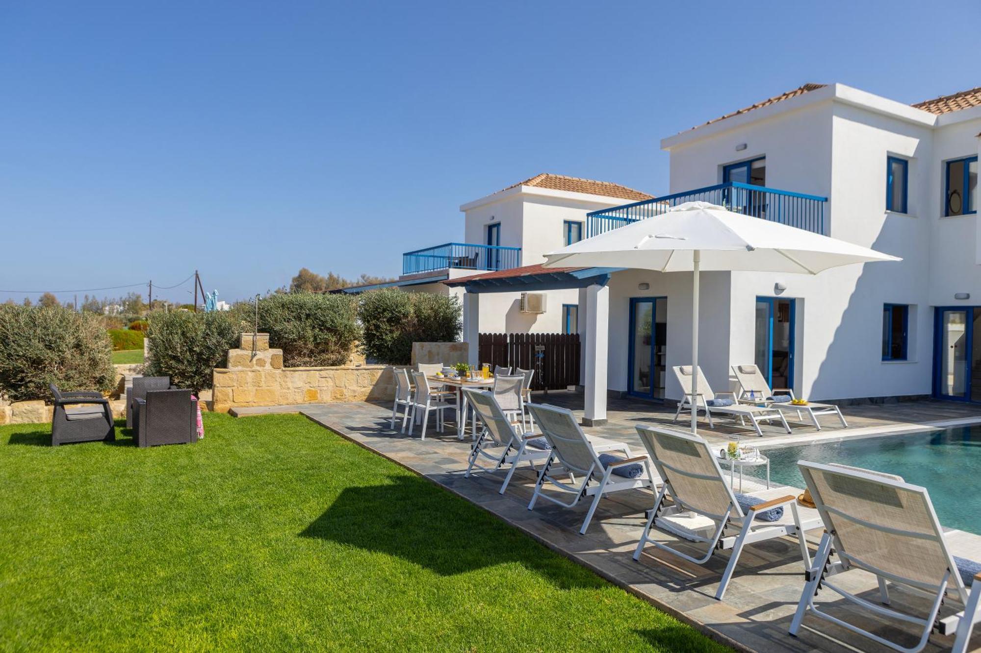 Diana Seaside Villas Pomos Ngoại thất bức ảnh