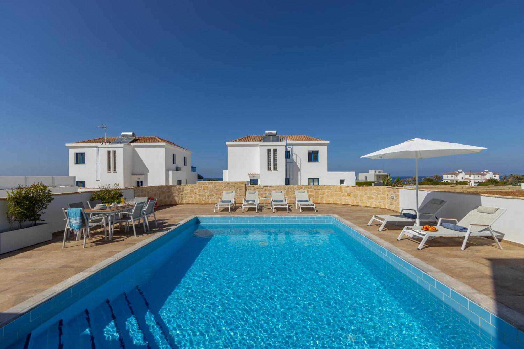 Diana Seaside Villas Pomos Ngoại thất bức ảnh