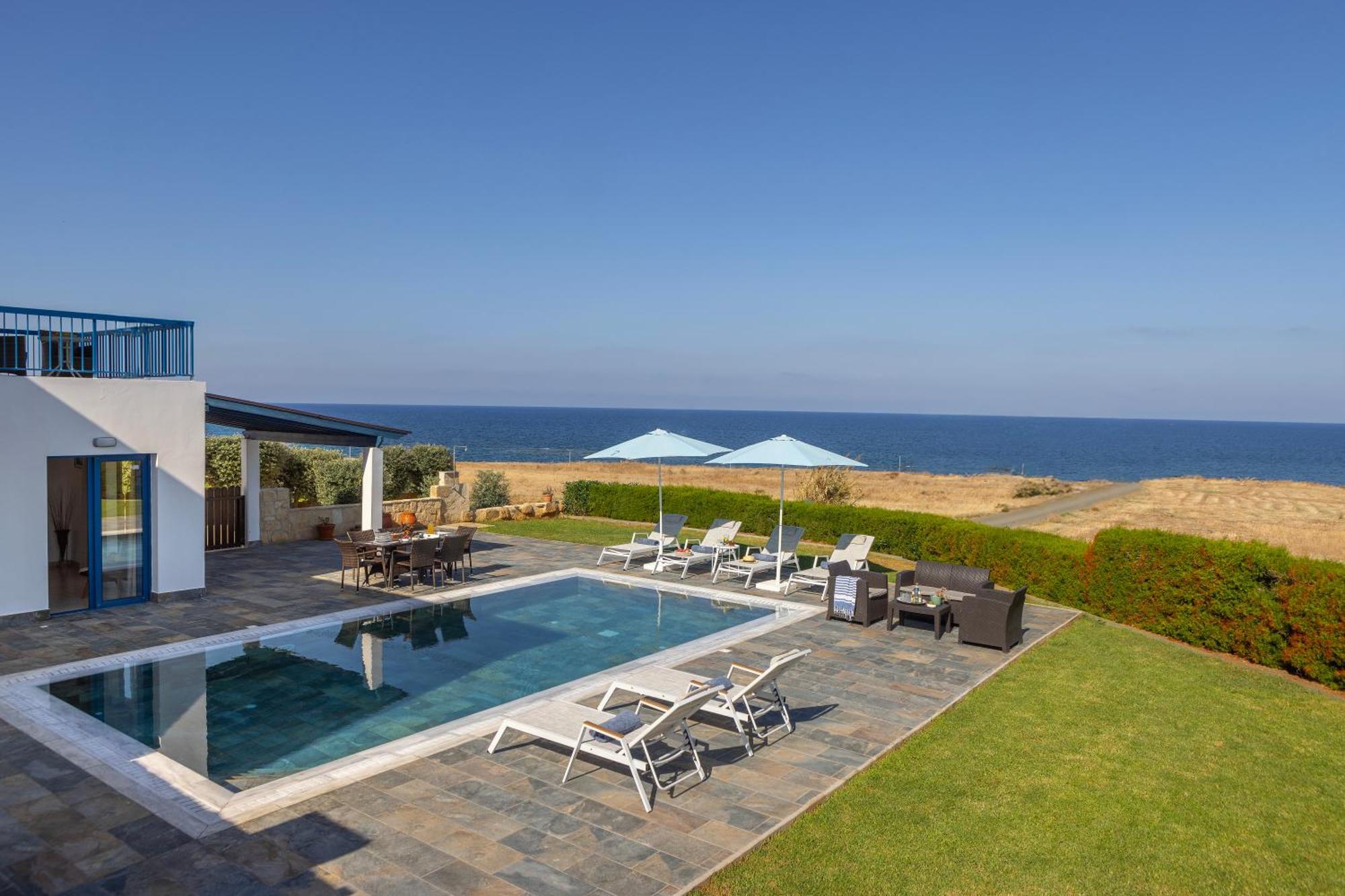 Diana Seaside Villas Pomos Ngoại thất bức ảnh